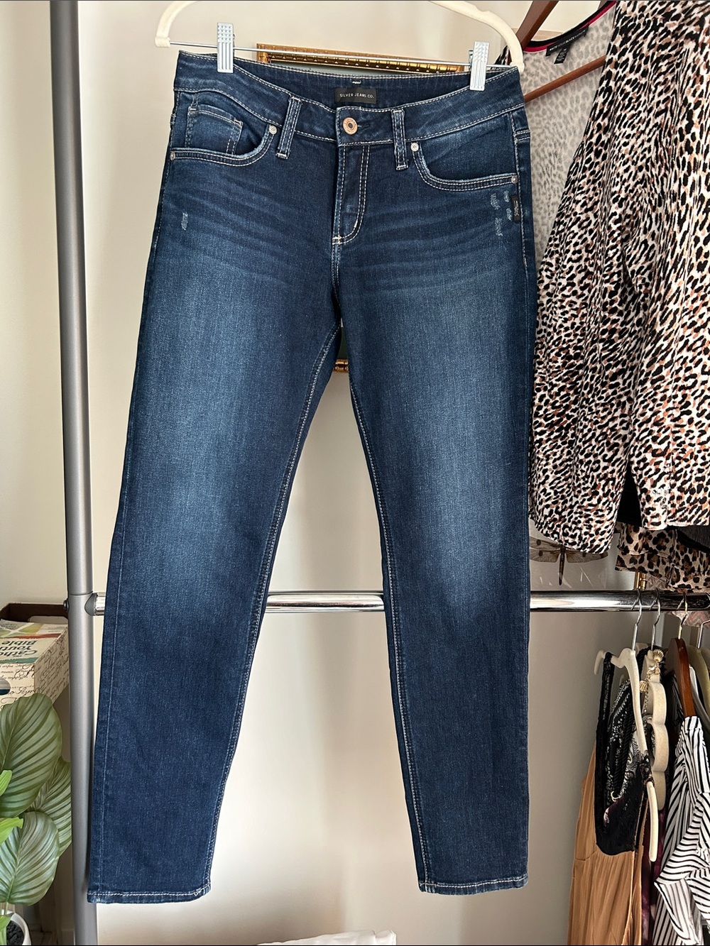Silver Jeans 29 boyfriend skinny Dark Blue Boot Cut Denim